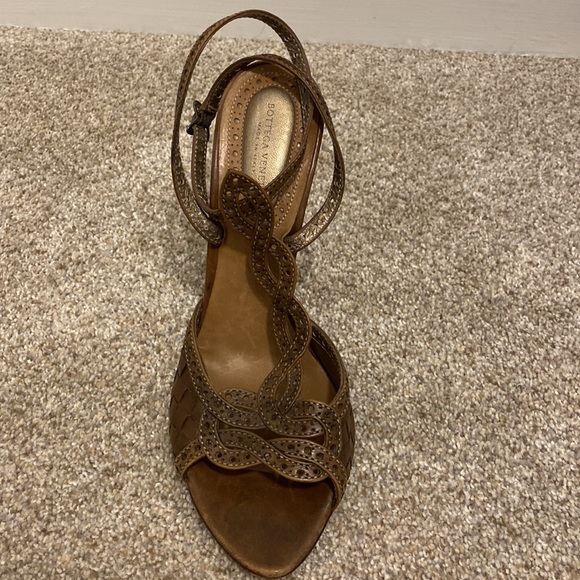 Bottega veneta ankle wrap t-strap sandals. Size 39 - Picture 6 of 16